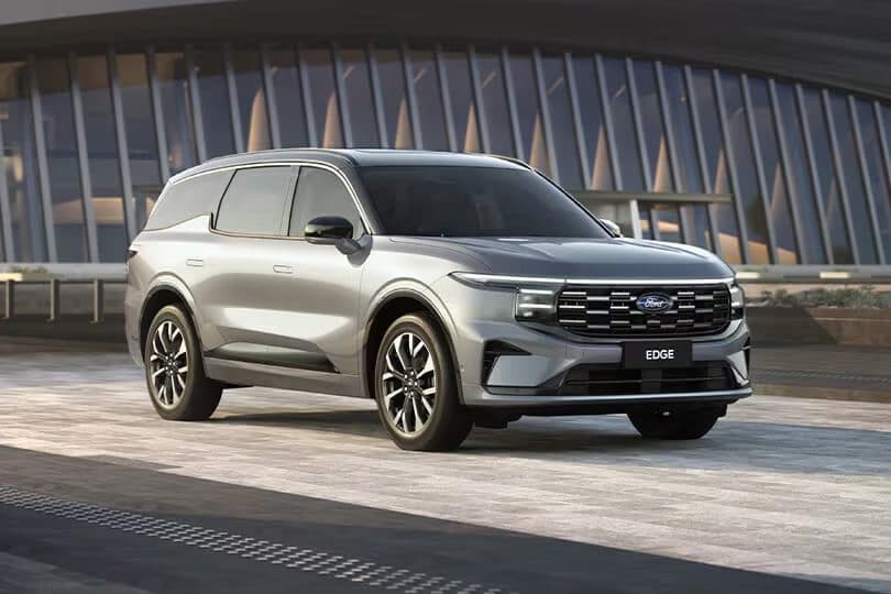 Ford Edge Híbrida — vista 4