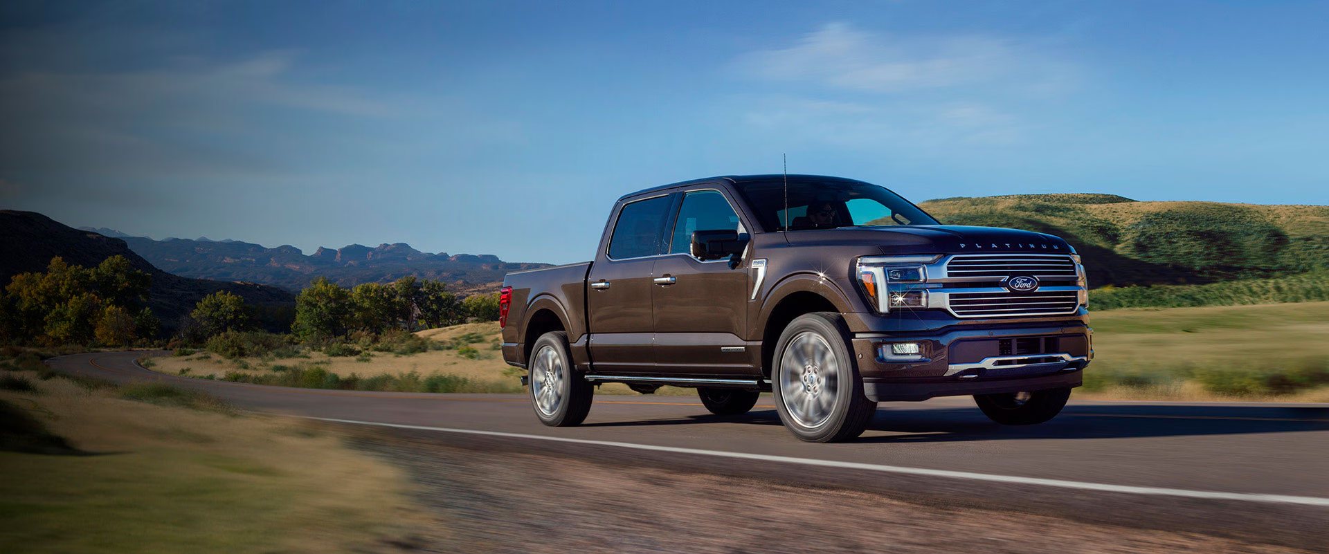 Ford Lobo Híbrida