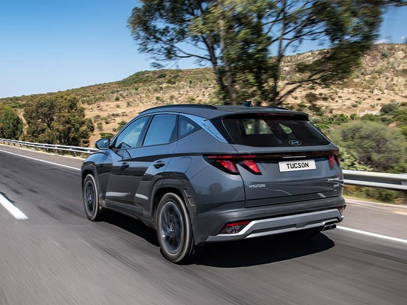 Hyundai Tucson Híbrida — vista 3