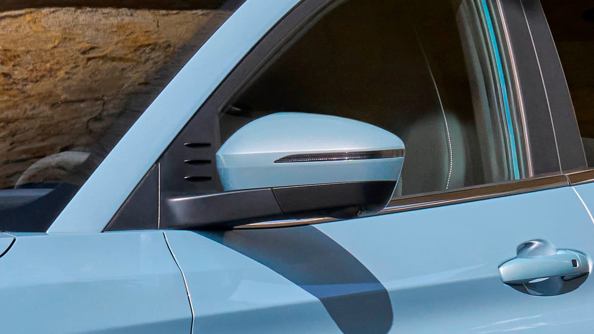 JAC 6 PHEV — vista 3