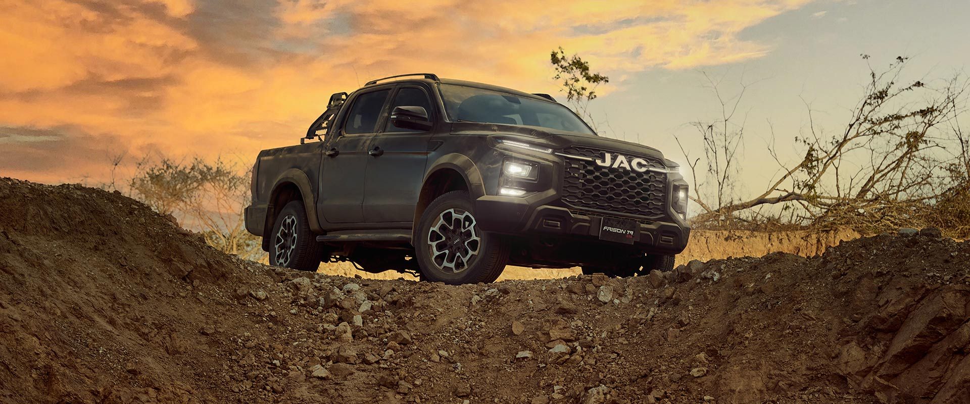 JAC Frison T9