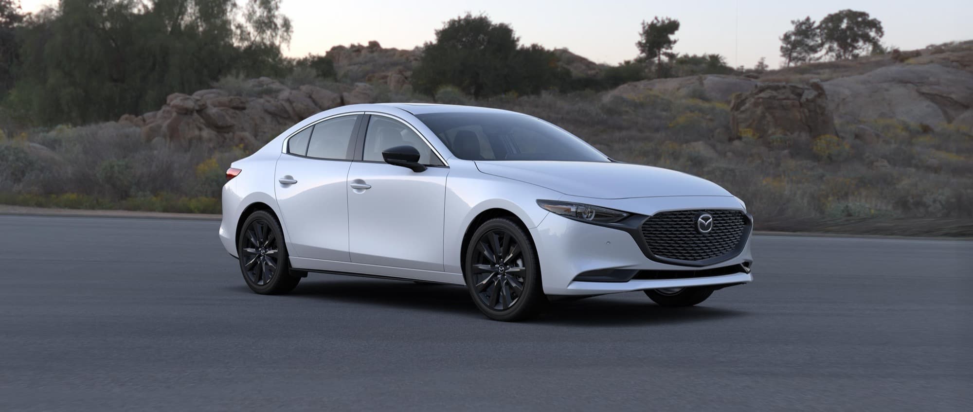 Mazda3 Sedán — vista 1