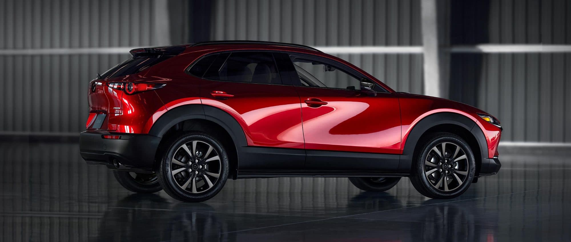 Mazda CX-30 — vista 1