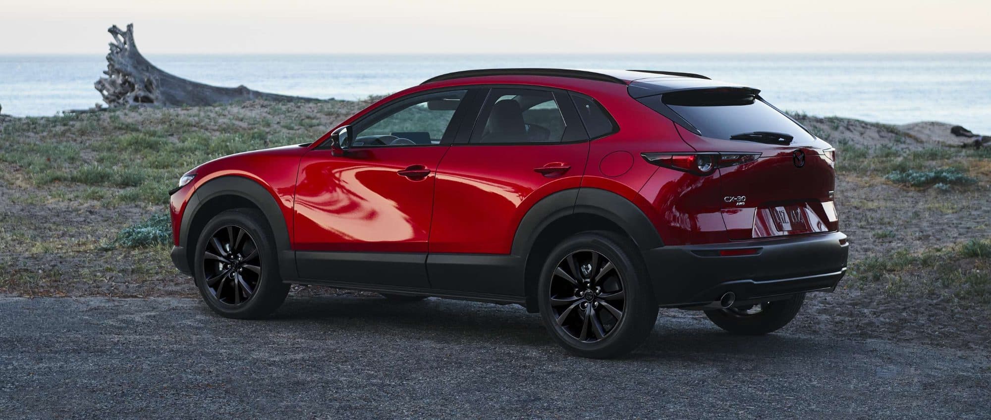 Mazda CX-30 — vista 3
