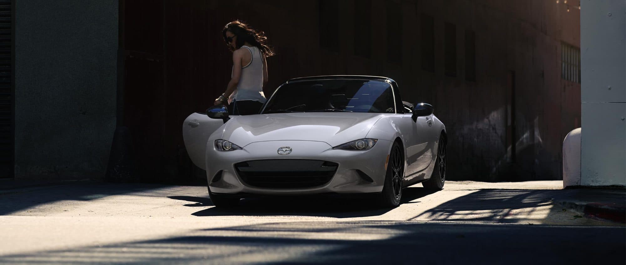 Mazda MX-5 — vista 3