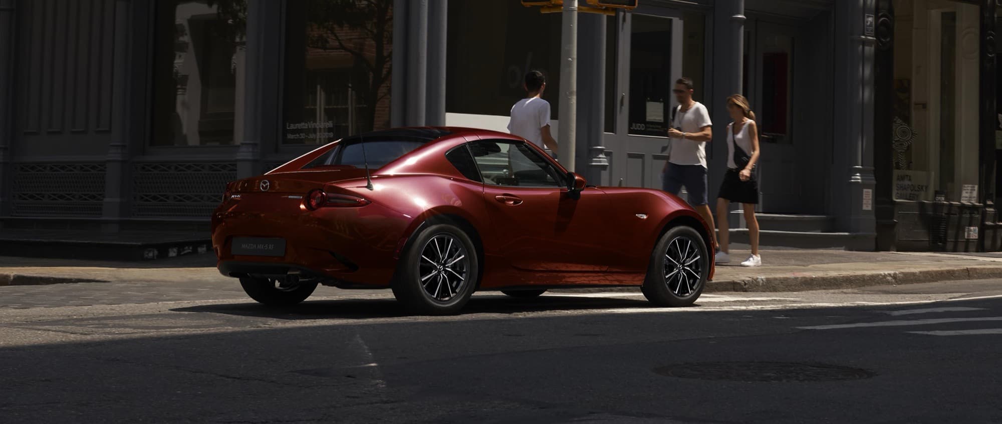 Mazda MX-5 RF — vista 2
