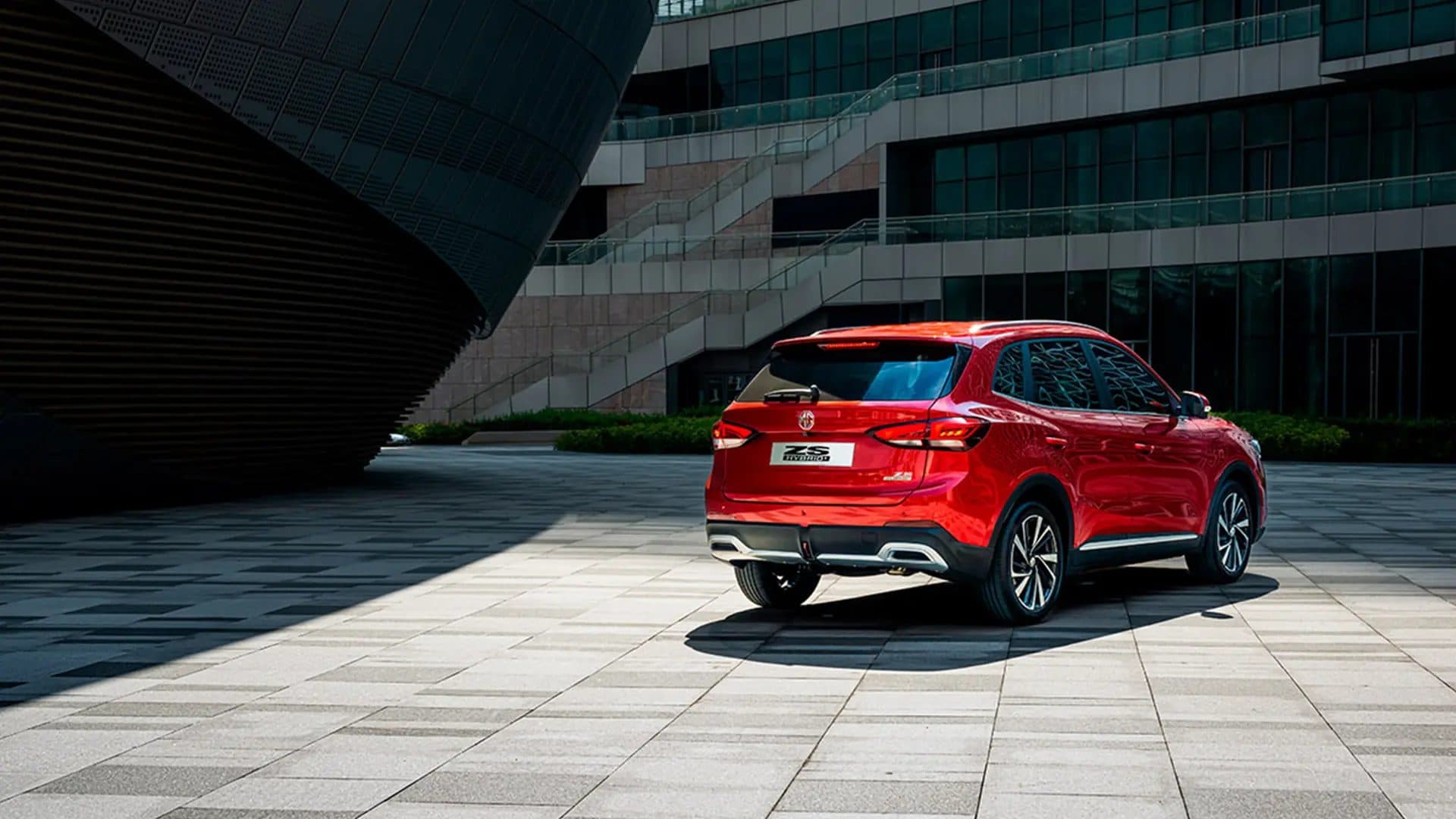 MG ZS Hybrid+ — vista 2