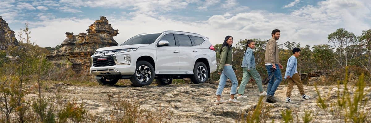 Mitsubishi Montero Sport — vista 4